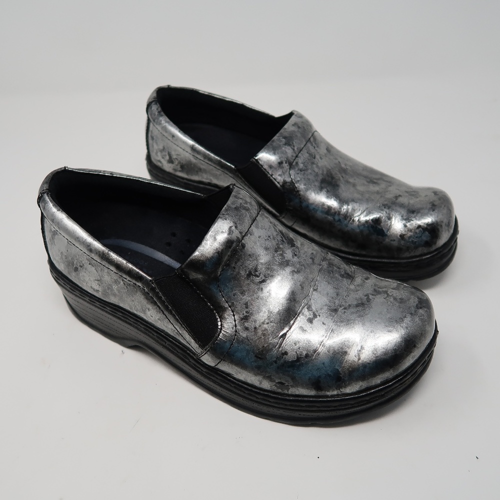 Womens Silver Klogs Size 8.5
